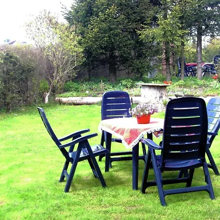 Σπίτι διακοπών Neustadt 2br With Garden, Cleaning Included Neustadt am Rennsteig